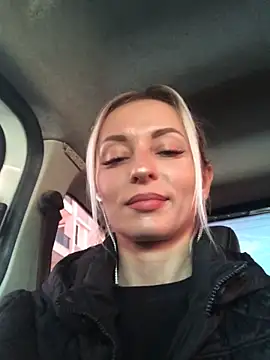 Snapshot of Diamond_Bunny_ chatting on 6, 2, 2025 Diamond Bunny online show from 6, 2, 2025