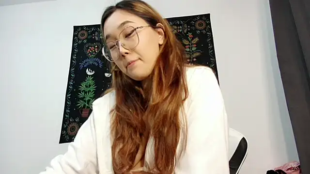 Jennatyan online show from 20, 9, 2025