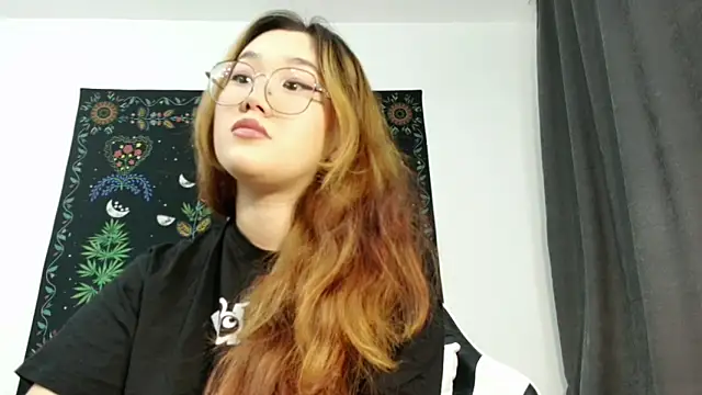 Jennatyan online show from 3, 10, 2025