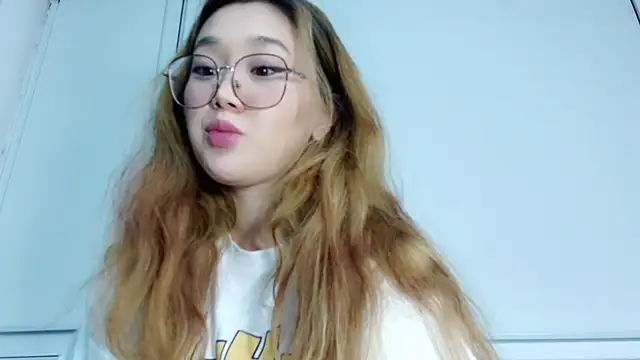 Jennatyan online show from 19, 11, 2025