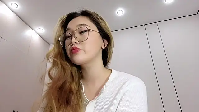 Jennatyan online show from 22, 12, 2025