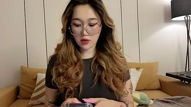 Jennatyan online show from 20, 3, 2026