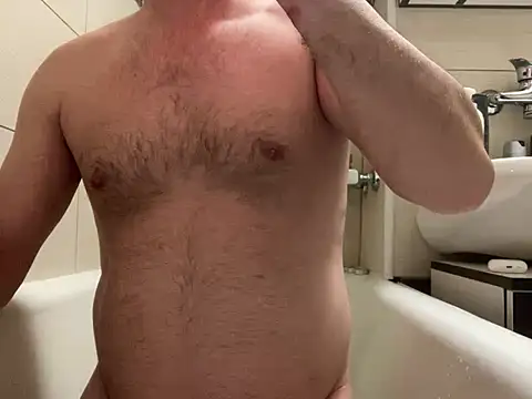 Snapshot of mesetti chatting on 4, 2, 2025 mesetti online show from 4, 2, 2025