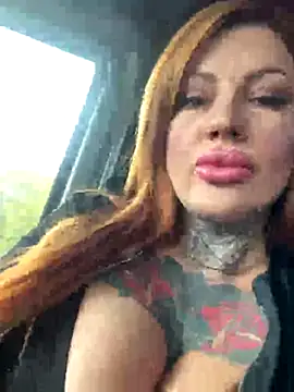 krysstal003 online show from 6, 11, 2025