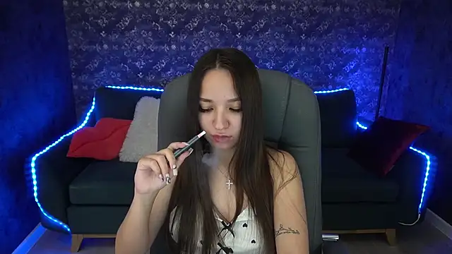 Snapshot of ElysLunar chatting on 10, 12, 2024 ElysLunar online show from 10, 12, 2024