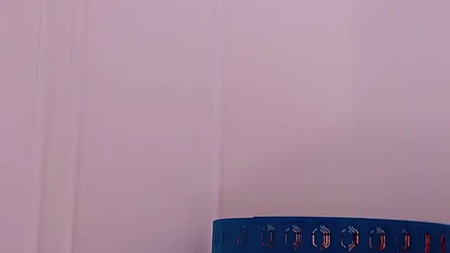 MiaNixan online show from 23, 2, 2025