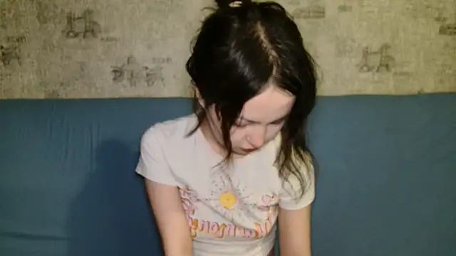 Snapshot of lalallalalaa- chatting on 19, 12, 2025 lalallalalaa- online show from 19, 12, 2025