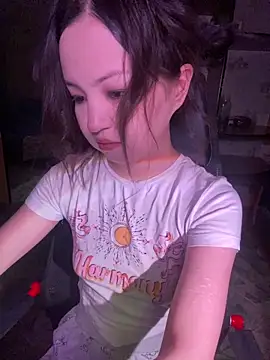 Snapshot of lalallalalaa- chatting on 5, 2, 2026 lalallalalaa- online show from 5, 2, 2026