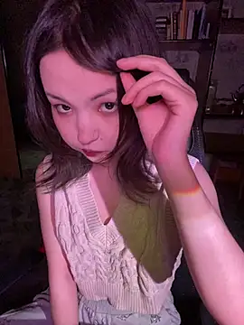 Snapshot of lalallalalaa- chatting on 8, 2, 2026 lalallalalaa- online show from 8, 2, 2026