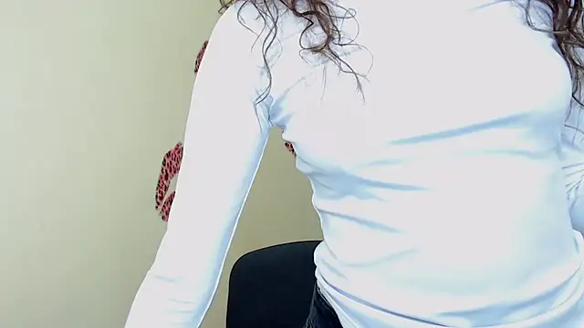  SusieSu  online show from 3, 3, 2025