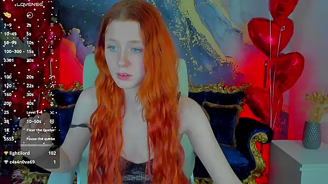 Snapshot of MagicLilu chatting on 17, 2, 2025 MagicLilu online show from 17, 2, 2025