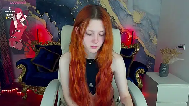 Snapshot of MagicLilu chatting on 2, 3, 2025 MagicLilu online show from 2, 3, 2025