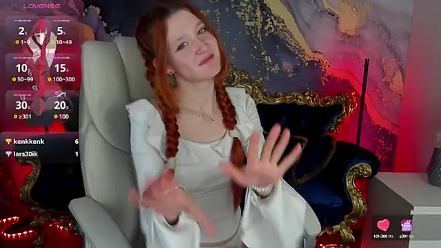 Snapshot of MagicLilu chatting on 9, 3, 2025 MagicLilu online show from 9, 3, 2025