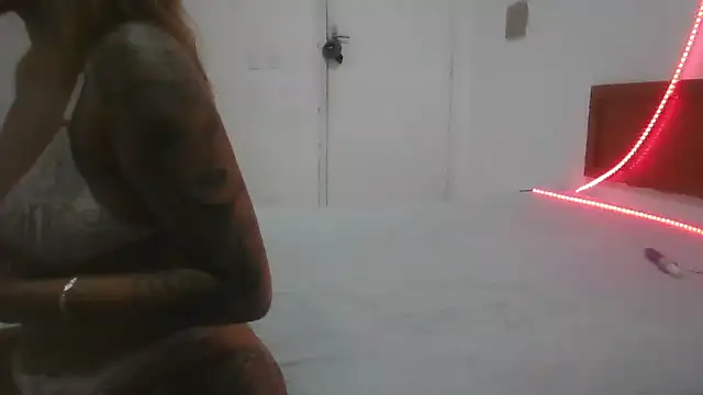 Snapshot of Gabrielleof chatting on 19, 12, 2024 Gabrielleof online show from 19, 12, 2024