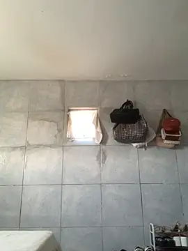 Snapshot of Gabrielleof chatting on 12, 11, 2025 Gabrielleof online show from 12, 11, 2025