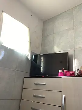 Gabrielleof online show from 5, 1, 2026