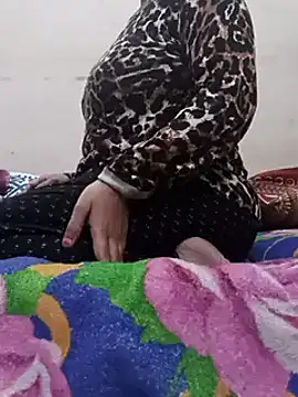 Snapshot of Anamika_Kapoor chatting on 22, 12, 2024 Anamika Kapoor online show from 22, 12, 2024