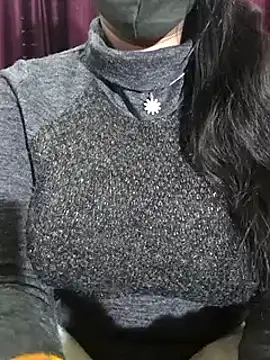 Snapshot of Anamika_Kapoor chatting on 2, 2, 2025 Anamika Kapoor online show from 2, 2, 2025