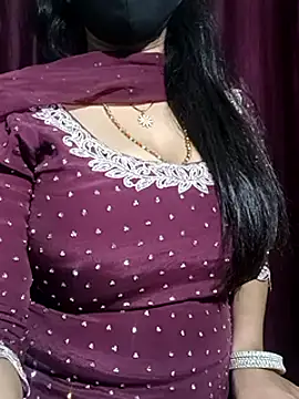 Snapshot of Anamika_Kapoor chatting on 11, 3, 2025 Anamika Kapoor online show from 11, 3, 2025