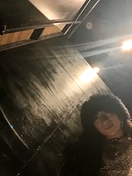 Lila Desiree online show from 27, 9, 2025