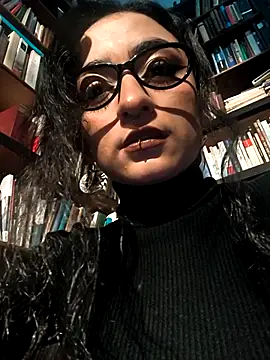 Lila Desiree online show from 8, 4, 2026