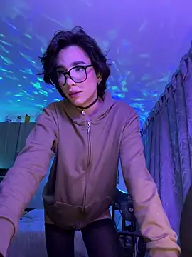 sue   0 online show from 4, 2, 2025