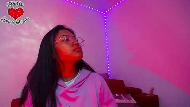 ricura mily online show from 6, 3, 2025