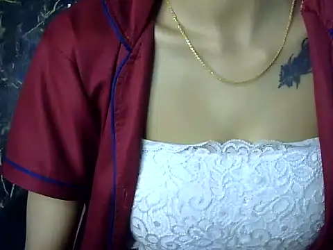 Snapshot of MAAYRA_09 chatting on 8, 2, 2025 MAAYRA 09 online show from 8, 2, 2025