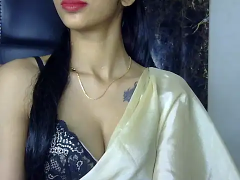 Snapshot of MAAYRA_09 chatting on 16, 2, 2025 MAAYRA 09 online show from 16, 2, 2025