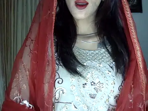 Snapshot of MAAYRA_09 chatting on 30, 9, 2025 MAAYRA 09 online show from 30, 9, 2025