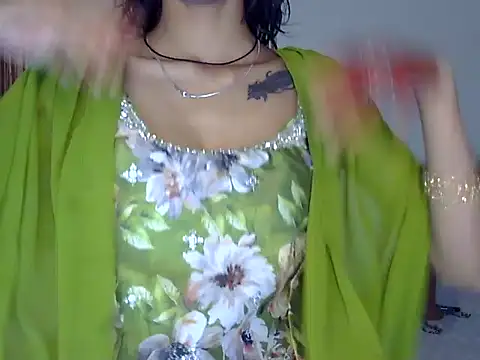 Snapshot of MAAYRA_09 chatting on 11, 10, 2025 MAAYRA 09 online show from 11, 10, 2025