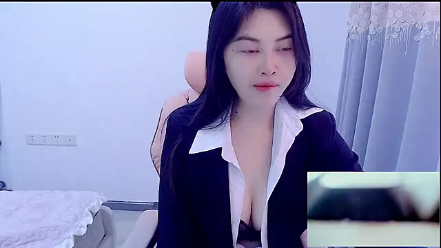 Little-sweet online show from 3, 12, 2025