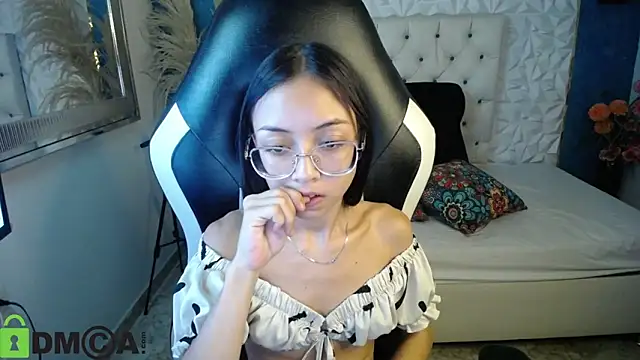 Snapshot of NathaliaSweet_11 chatting on 18, 3, 2025 NathaliaSweet 11 online show from 18, 3, 2025