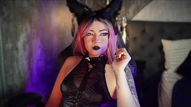 Snapshot of Aylen_darkmoor chatting on 24, 6, 2026 Aylen darkmoor online show from 24, 6, 2026