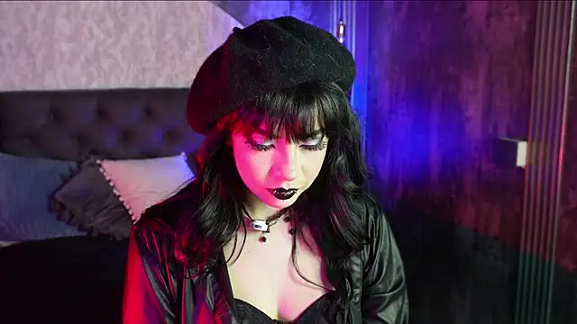 Snapshot of Aylen_darkmoor chatting on 7, 7, 2026 Aylen darkmoor online show from 7, 7, 2026