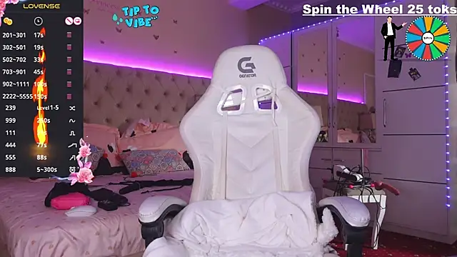 Alicia007 online show from 30, 12, 2024