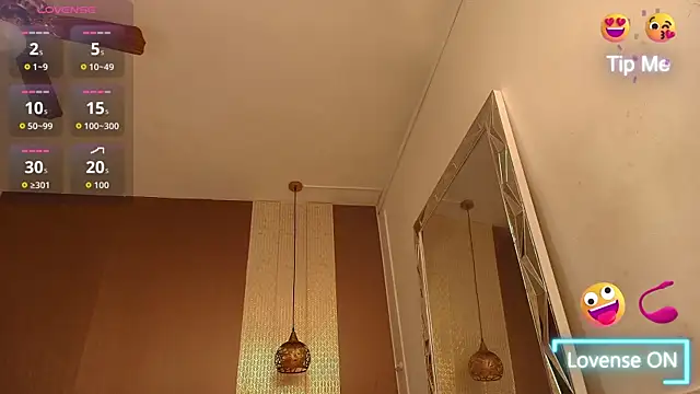 Snapshot of DannaDooll99 chatting on 22, 12, 2025 DannaDooll99 online show from 22, 12, 2025