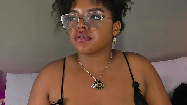 conielaurenth online show from 5, 12, 2024