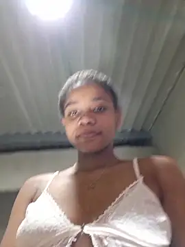 Luciia cute online show from 5, 3, 2026