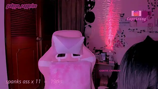 gabyye capprins online show from 7, 2, 2026