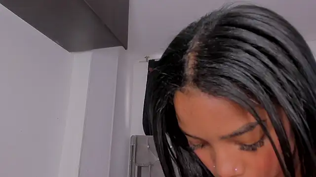 Snapshot of game_with_lesbians_ chatting on 28, 12, 2024 game with lesbians online show from 28, 12, 2024