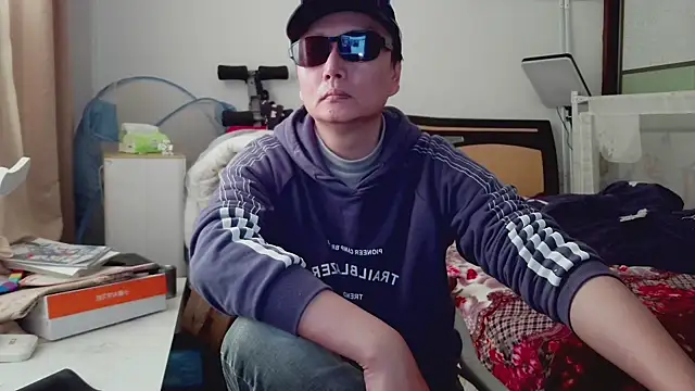 hotkaier online show from 27, 3, 2026