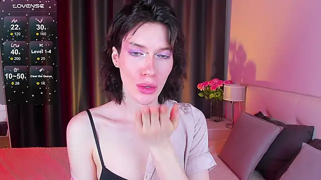 Snapshot of Kolette_Gray chatting on 6, 2, 2025 Kolette Gray online show from 6, 2, 2025