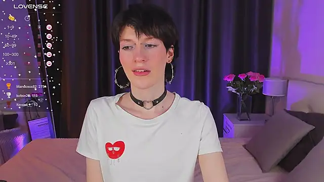 Snapshot of Kolette_Gray chatting on 2, 3, 2025 Kolette Gray online show from 2, 3, 2025