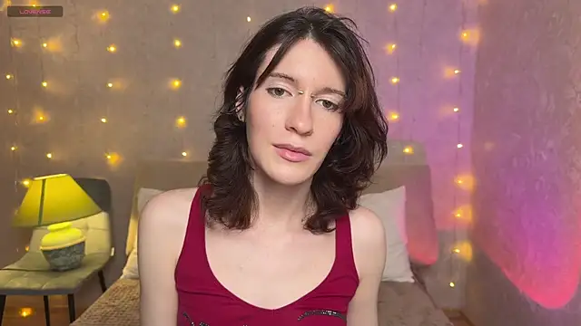 Kolette Gray online show from 15, 12, 2025