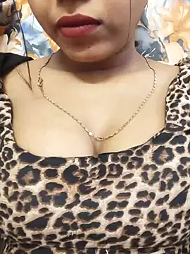 Snapshot of Sania-Love chatting on 4, 2, 2025 Sania-Love online show from 4, 2, 2025