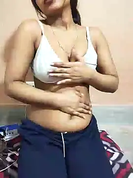 Snapshot of Sania-Love chatting on 7, 2, 2025 Sania-Love online show from 7, 2, 2025