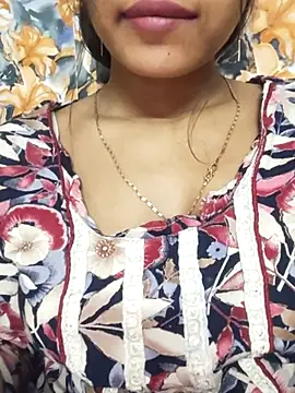 Snapshot of Sania-Love chatting on 8, 2, 2025 Sania-Love online show from 8, 2, 2025