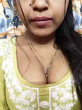 Snapshot of Sania-Love chatting on 4, 3, 2025 Sania-Love online show from 4, 3, 2025