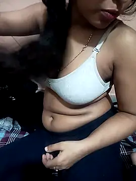 Snapshot of Sania-Love chatting on 11, 3, 2025 Sania-Love online show from 11, 3, 2025